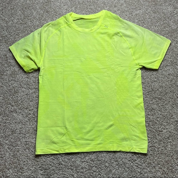 lululemon athletica Other - Lululemon Metal Vent Tech